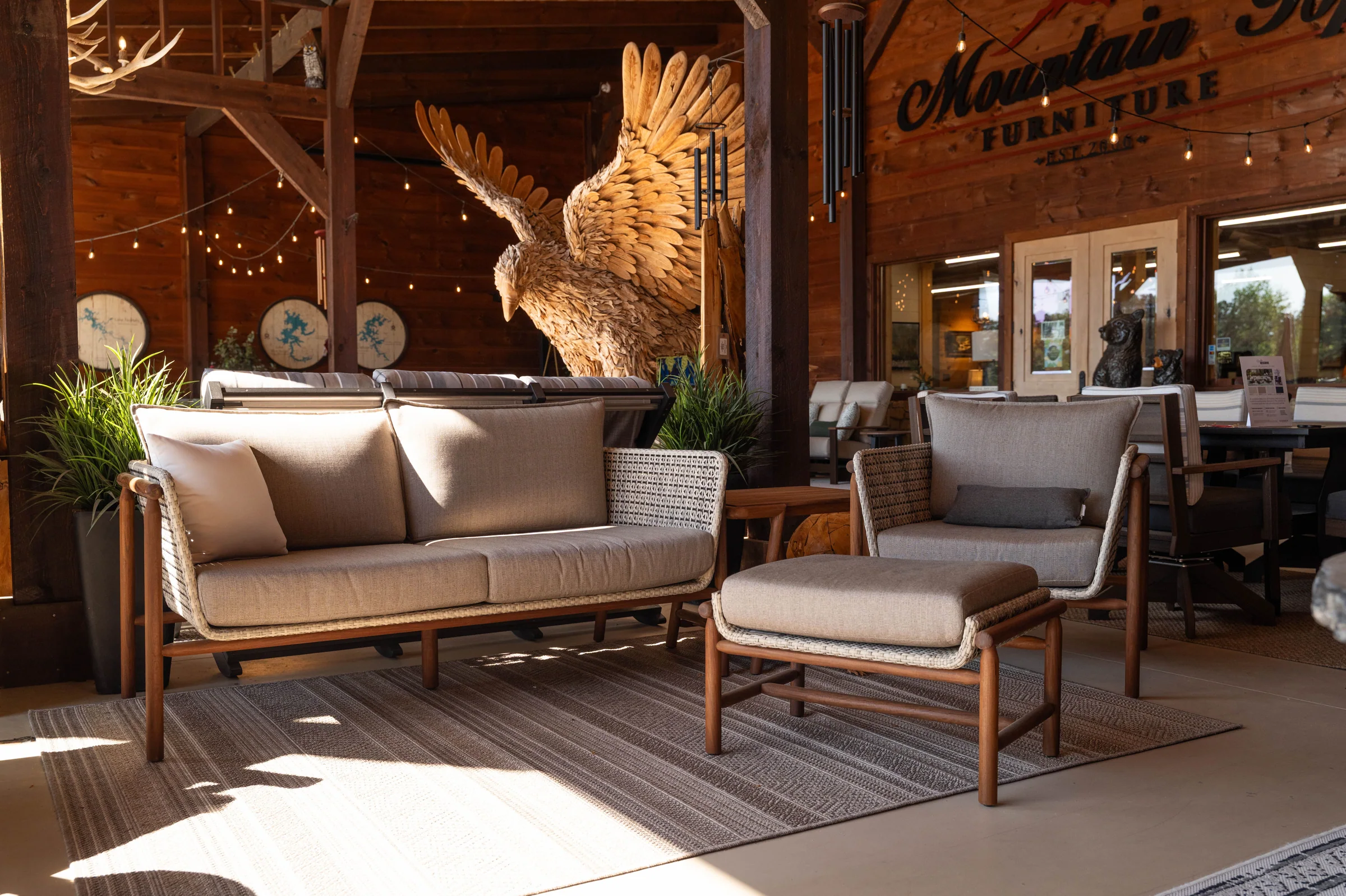 Mountain Top Furniture & Design - Amish Furniture Store in Blairsville, Georgia